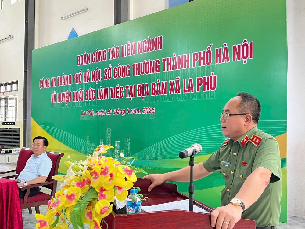 giam-doc-cong-an-ha-noi (6).jpg