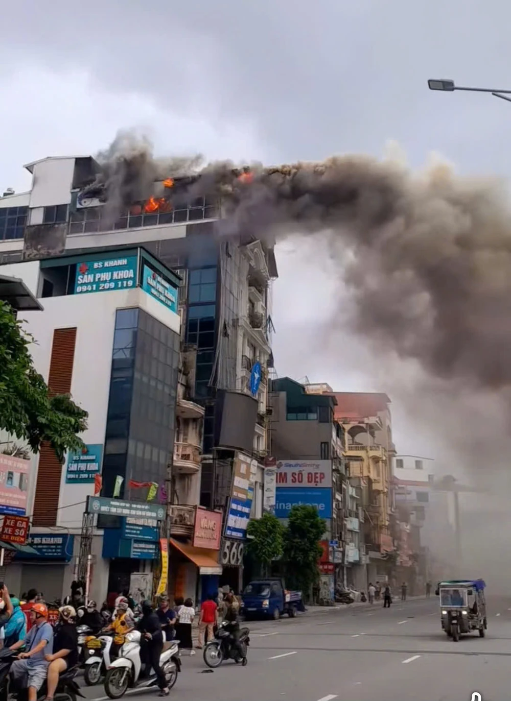 ngoi-nha-5-tang (2).jpg