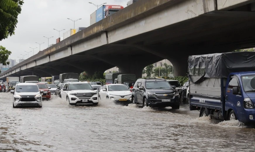 mua-lon-keo-dai (1).jpg