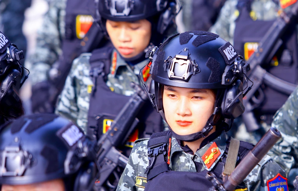 cong-an-nhan-dan (26).JPG