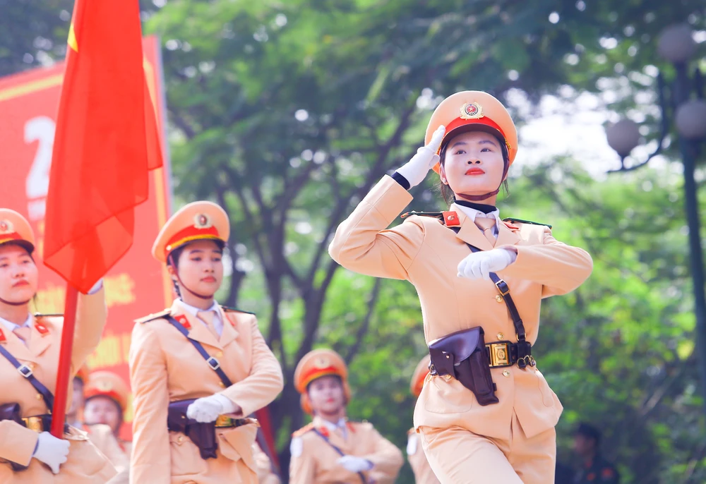 cong-an-nhan-dan (27).JPG