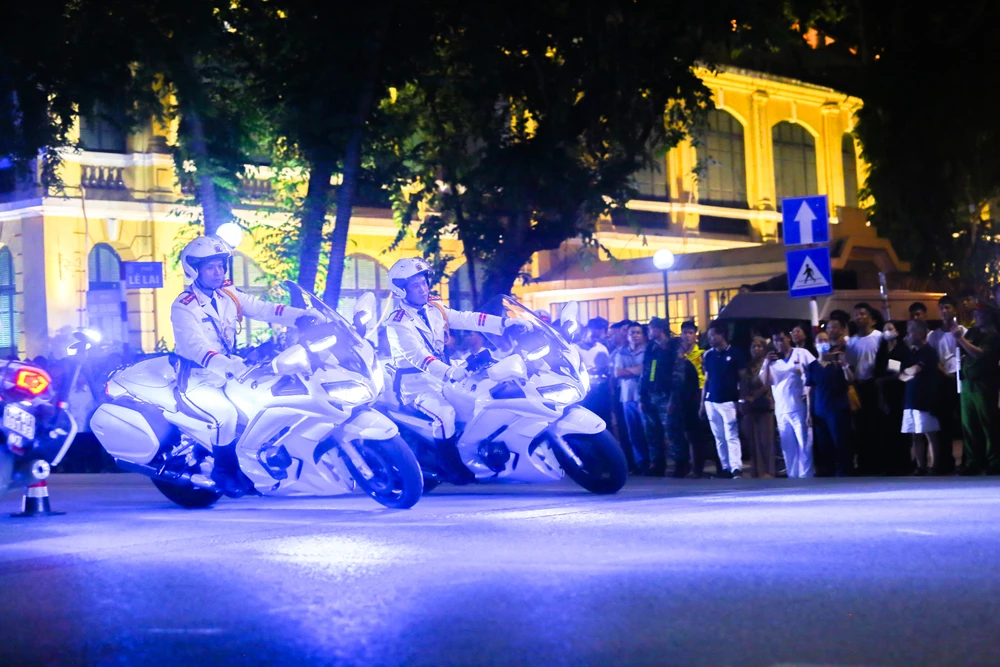 Bo-tu-lenh-bao-ve (18).JPG