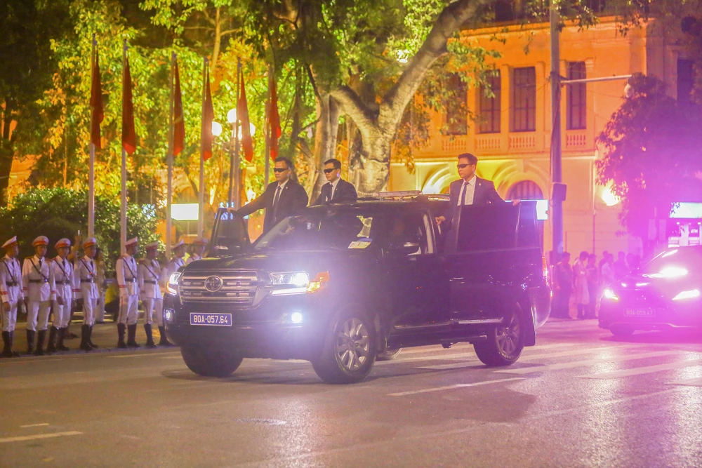 Bo-tu-lenh-bao-ve (3).JPG