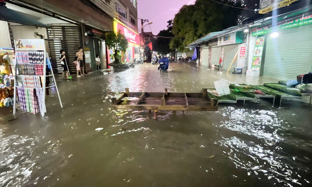 tran-mua-lon (7).jpg