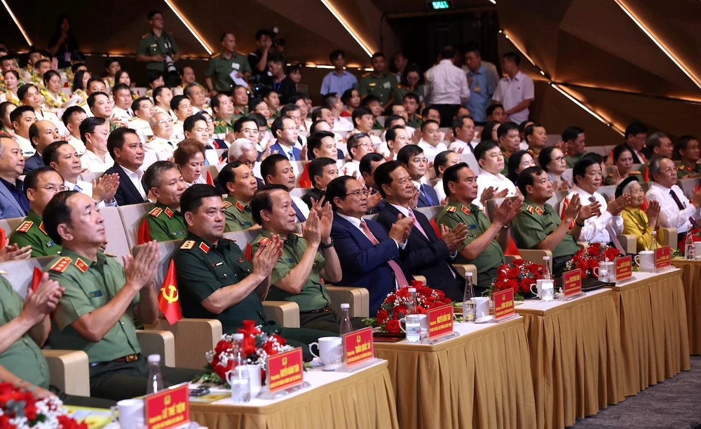 vi-an-ninh-to-quoc (1).jpg