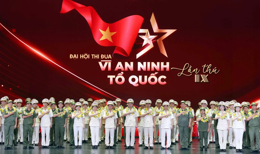 vi-an-ninh-to-quoc (2).jpg