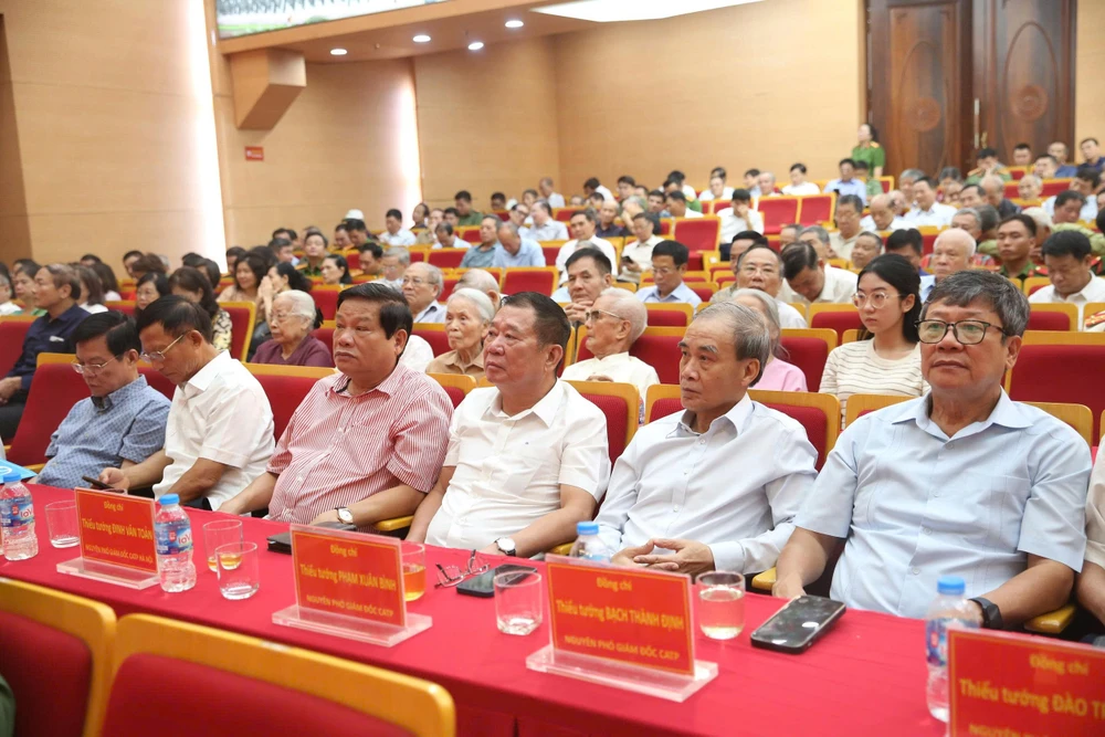 cong-an-ha-noi (6).jpg