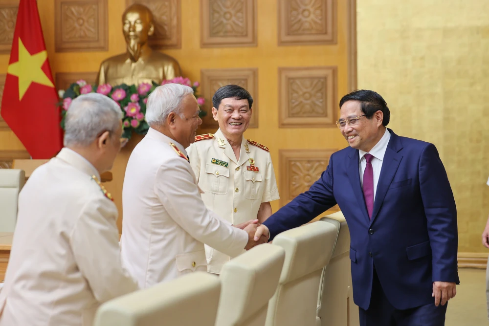 Thủ tướng gặp mặt, tri ân lực lượng Công an chi viện chiến trường miền Nam