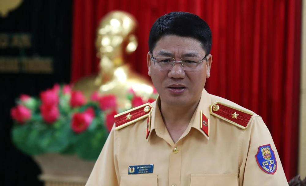 lan-xe-danh-rieng-cho-o-to (1).jpg