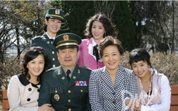 Káº¿t quáº£ hÃ¬nh áº£nh cho NhÆ°Ìng naÌng cÃ´ng chuÌa nÃ´Ìi tiÃªÌng