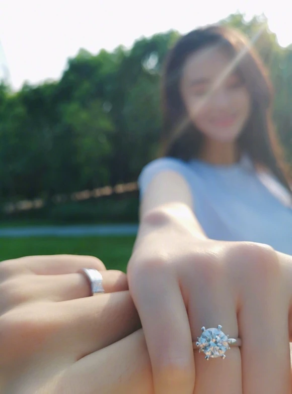 Trương Hinh Dư và Lý Thần,tình địch Phạm Băng Băng, sao hoa ngữ