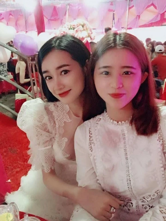 Nhã Phương, Trường Giang, sao Việt