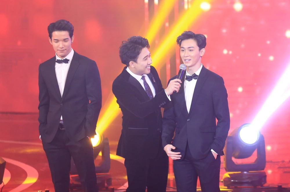 'Người Ấy Là Ai?' xuất hiện trong Sóng Xuân 19 ảnh 2 'Người Ấy Là Ai?' xuất hiện trong Sóng Xuân 19 ảnh 2