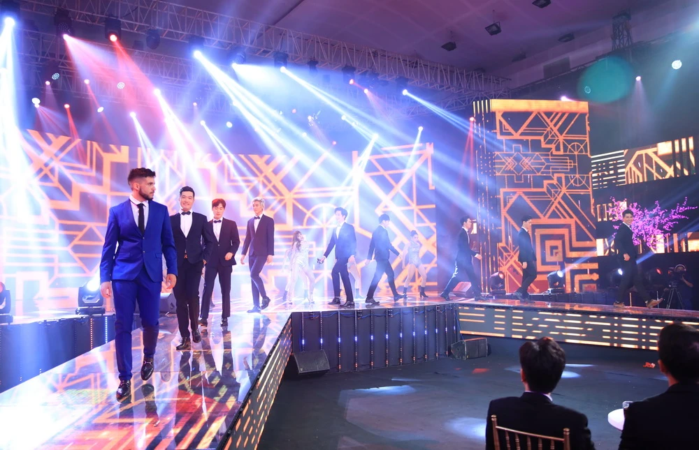 'Người Ấy Là Ai?' xuất hiện trong Sóng Xuân 19 ảnh 6 'Người Ấy Là Ai?' xuất hiện trong Sóng Xuân 19 ảnh 6