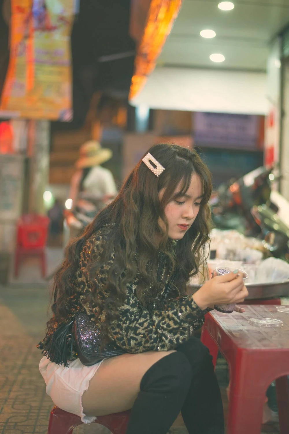 Cơn sốt 'kẹp tóc' năm 2000 oanh tạc giới trẻ Việt Nam ảnh 9