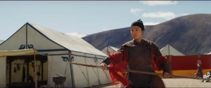 Hoa Mộc Lan phiên bản 2020 tung trailer cực hoành tráng ảnh 4