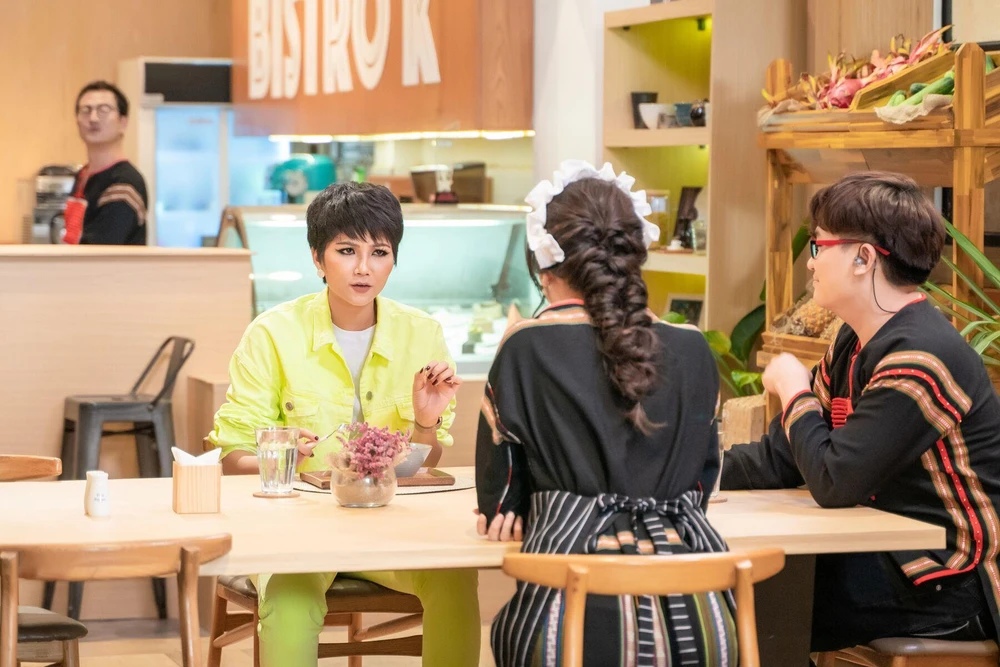 H'Hen Niê tiết lộ đang có bạn trai, là mối tình đầu ảnh 3