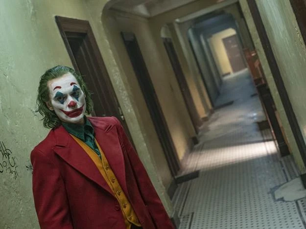Êkíp hùng hậu nào đã làm nên siêu phẩm Joker? ảnh 3