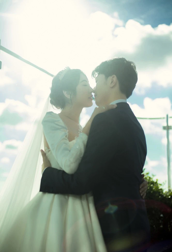 Á hậu Thúy Vân tung ảnh cưới đẹp lung linh trước thềm hôn lễ ảnh 6