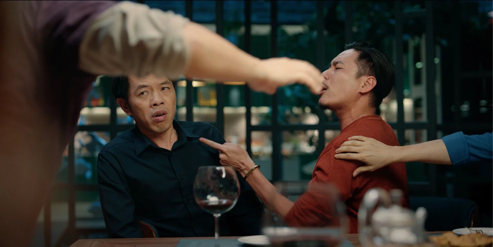 Tiệc trăng máu công bố ngày khởi chiếu trong trailer mới ảnh 5 Tiệc trăng máu công bố ngày khởi chiếu trong trailer mới ảnh 5