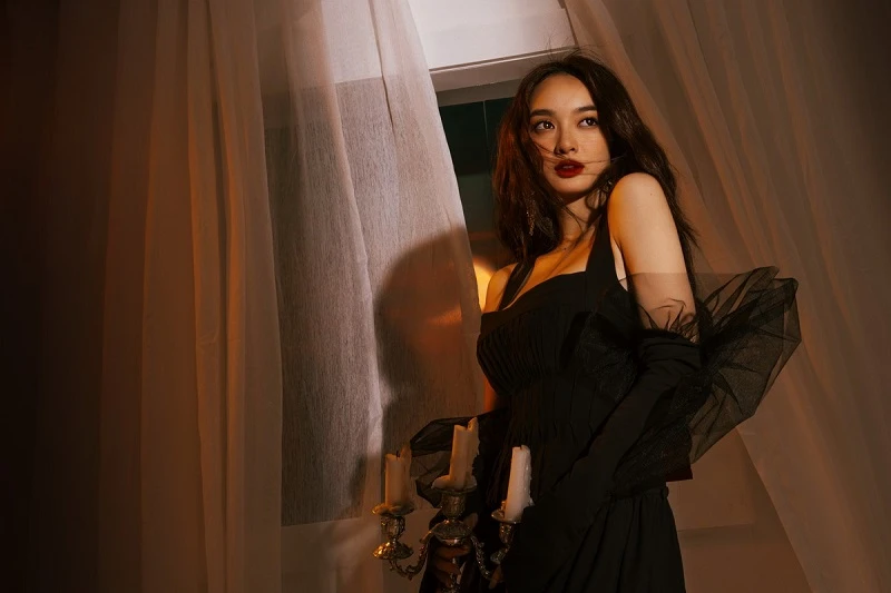 Kaity Nguyễn lột xác với bộ ảnh Halloween ảnh 4