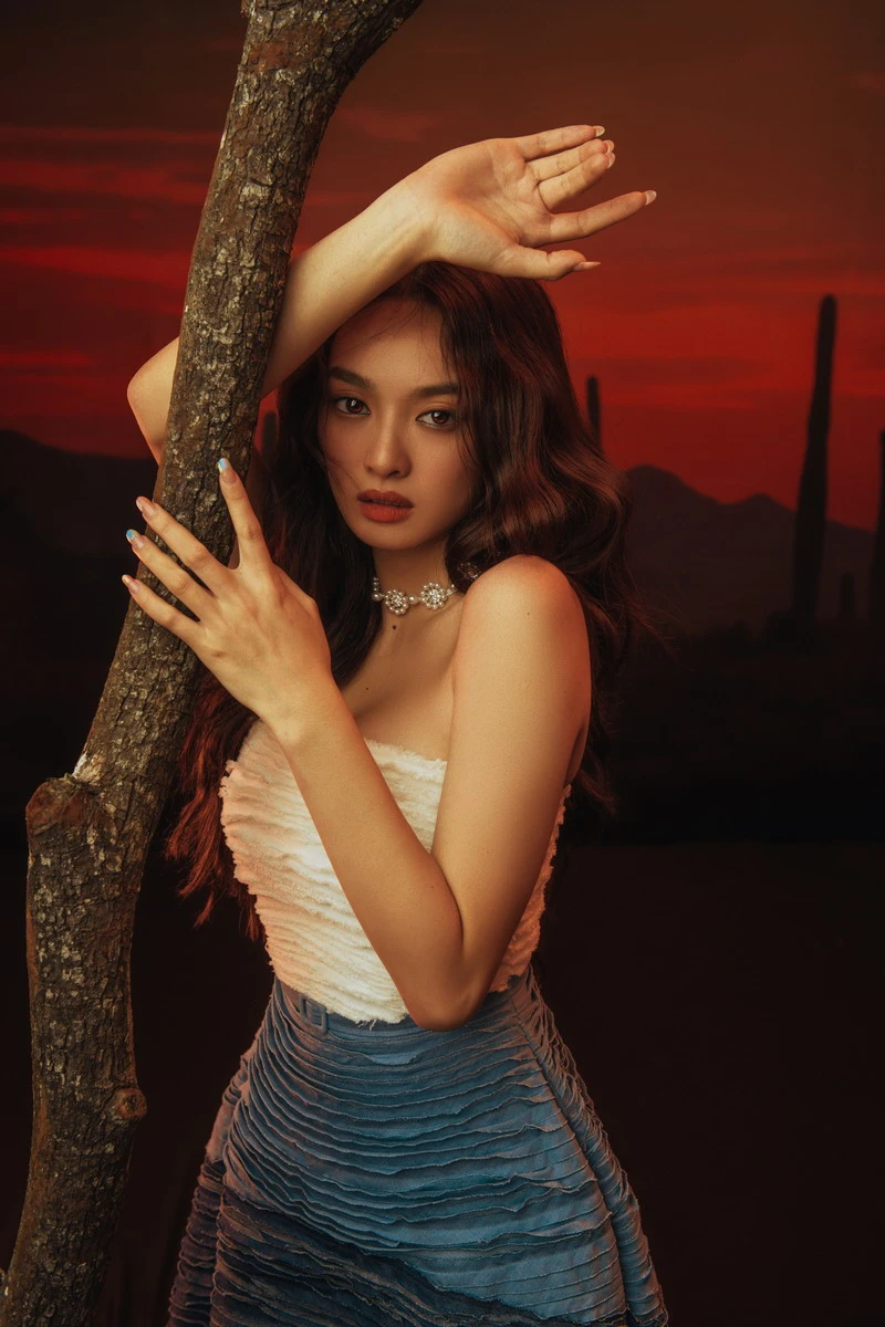 Kaity Nguyễn lột xác với bộ ảnh Halloween ảnh 8