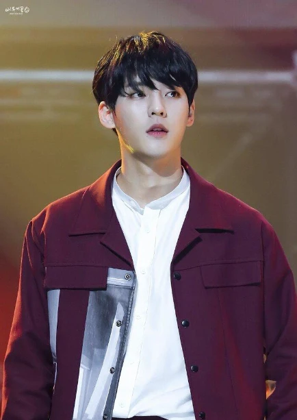 Điểm mặt gọi tên dàn diễn viên trong phim Kiếm Khách ảnh 7