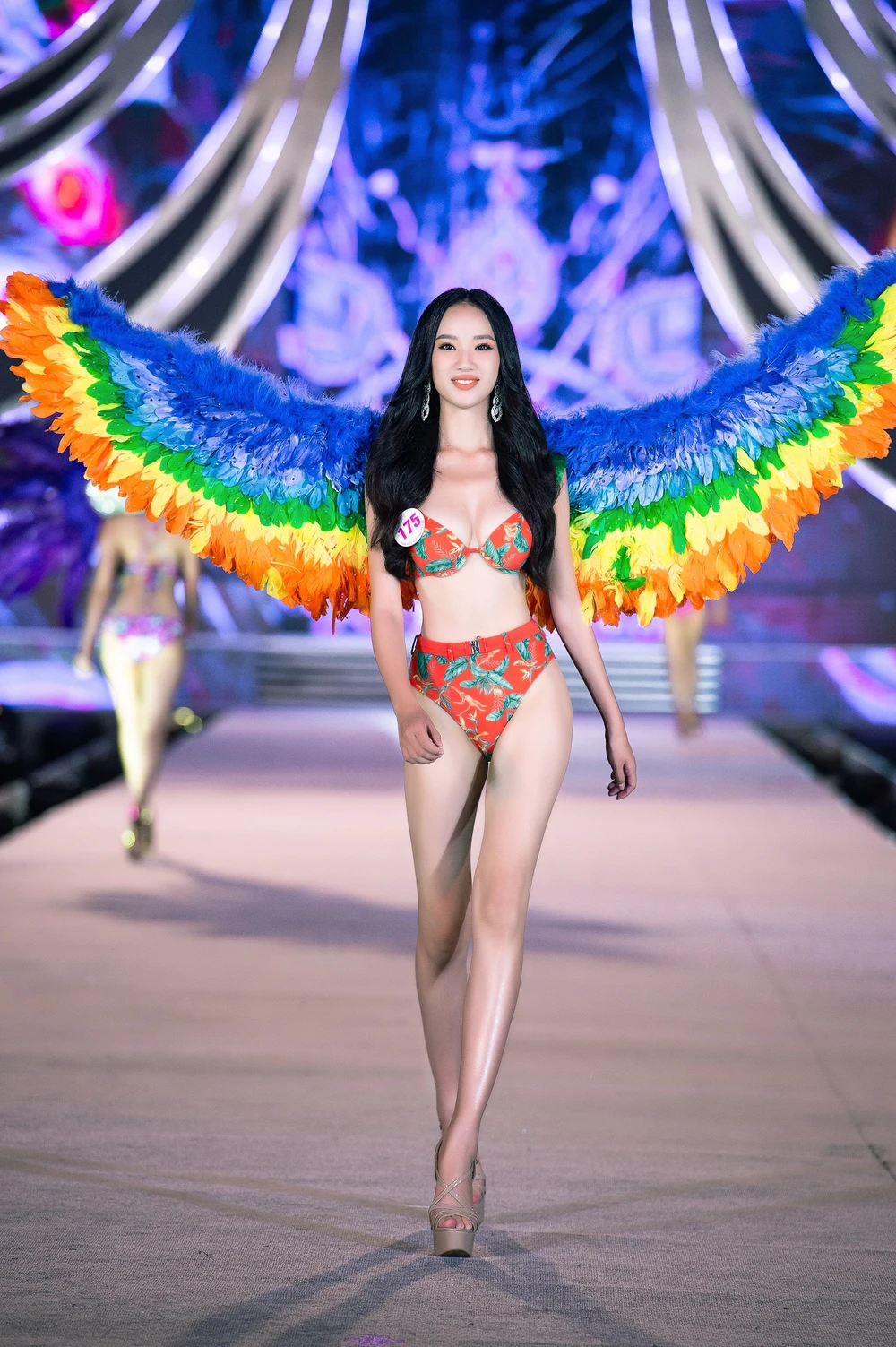 Ngắm người đẹp diện bikini Hoa hậu Việt Nam 2020 ảnh 28 Ngắm người đẹp diện bikini Hoa hậu Việt Nam 2020 ảnh 28