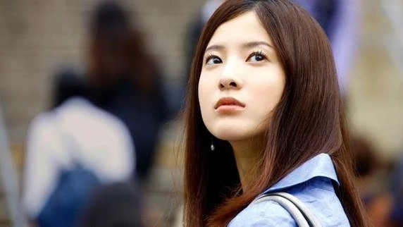 Nhóm nhạc BTS đặc cách hát nhạc phim trong Your Eyes Tell ảnh 4