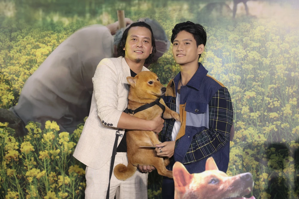 Những hình ảnh Cậu Vàng pose dáng trên thảm đỏ ảnh 8