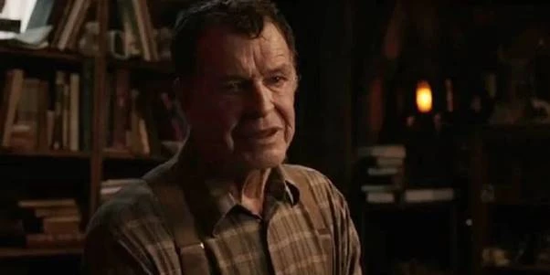 Soi đủ loạt chi tiết ẩn giấu trong 'The Conjuring' ảnh 3