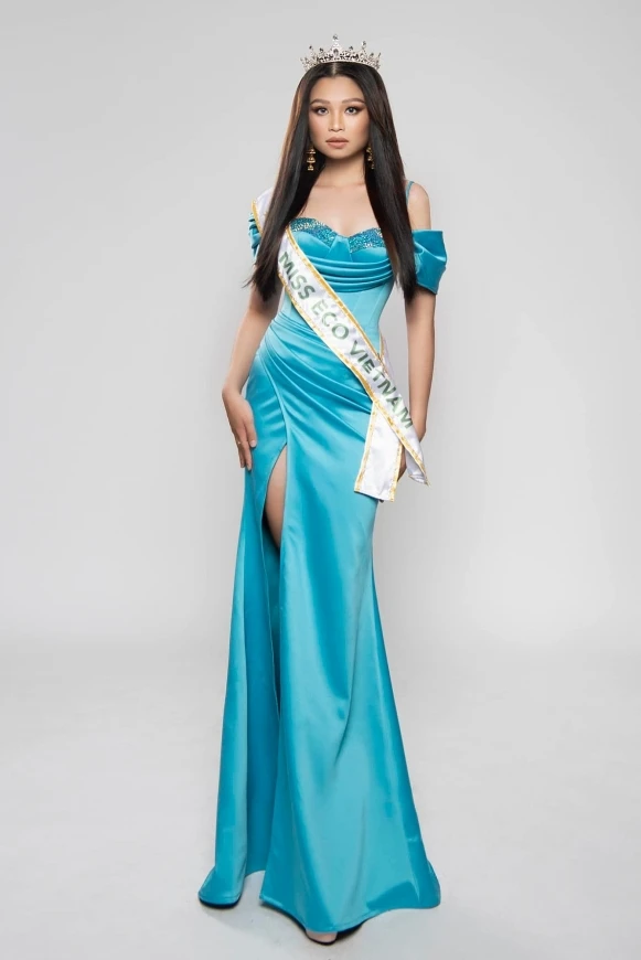 Á hậu Hoài Phương sẽ thay hoa hậu H'Cúc ÊBan chinh chiến Miss Eco International ảnh 2