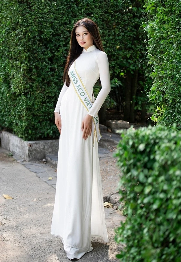 Á hậu Hoài Phương sẽ thay hoa hậu H'Cúc ÊBan chinh chiến Miss Eco International ảnh 3