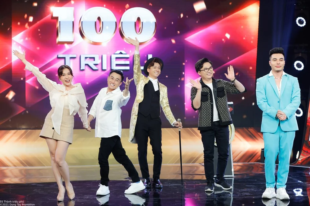 Lê Dương Bảo Lâm giành 100 triệu từ chương trình. Lê Dương Bảo Lâm giành 100 triệu từ chương trình.