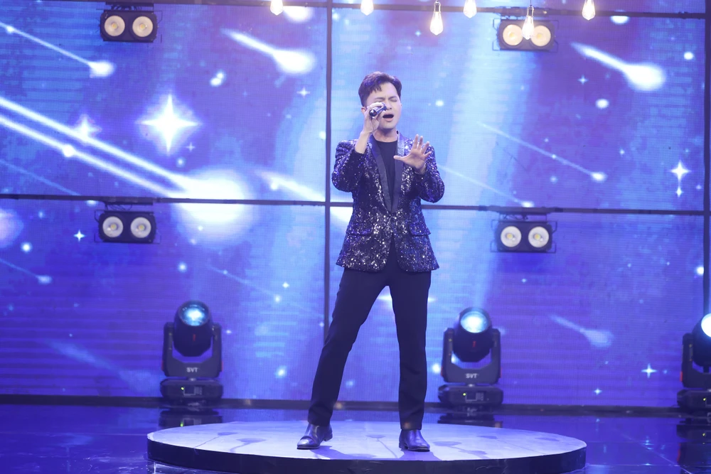 Ca sĩ Nam Cường.