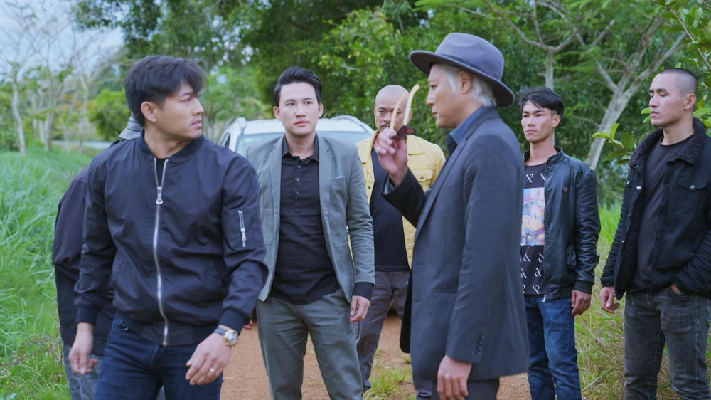 Ông Kha gặp mặt Võ Hiếu.