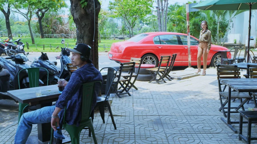 Chiêu Dương gặp Niên.