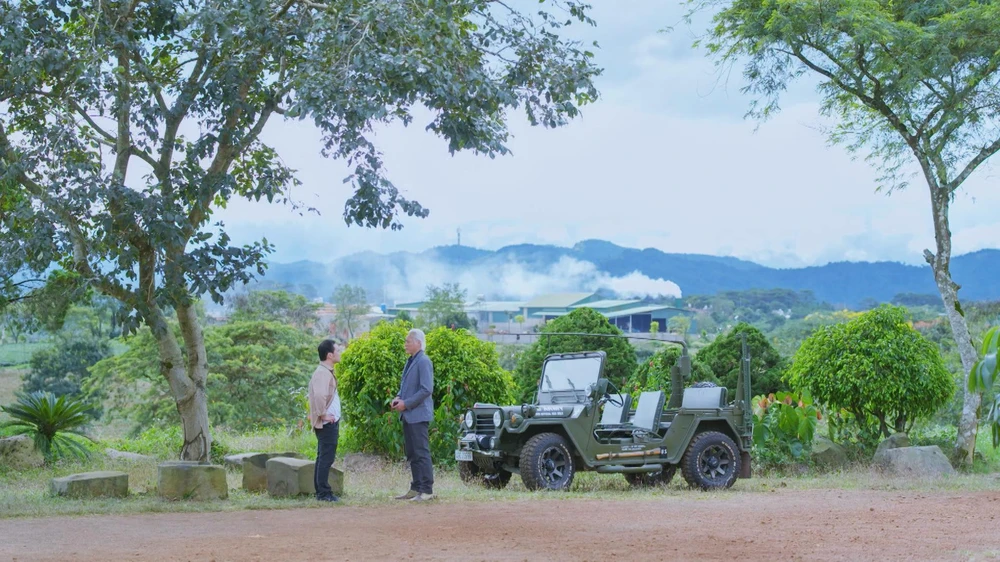 Ông Kha đến gặp Võ Hiếu.