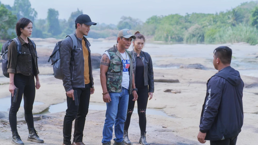 Hai bên thương lượng với nhau.