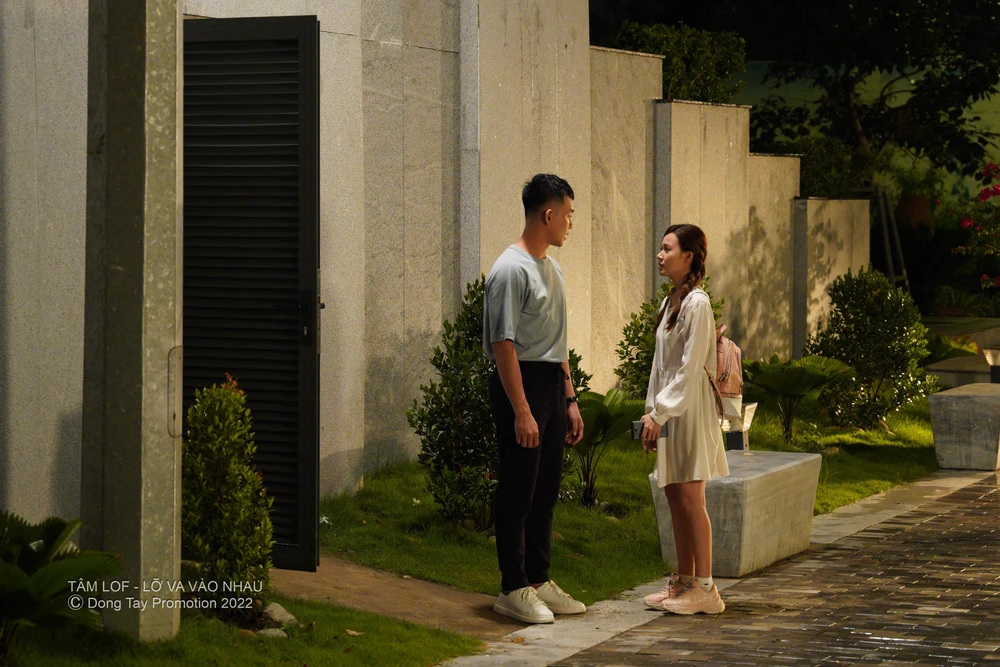 Một diễn biến khác trong phim. Một diễn biến khác trong phim.