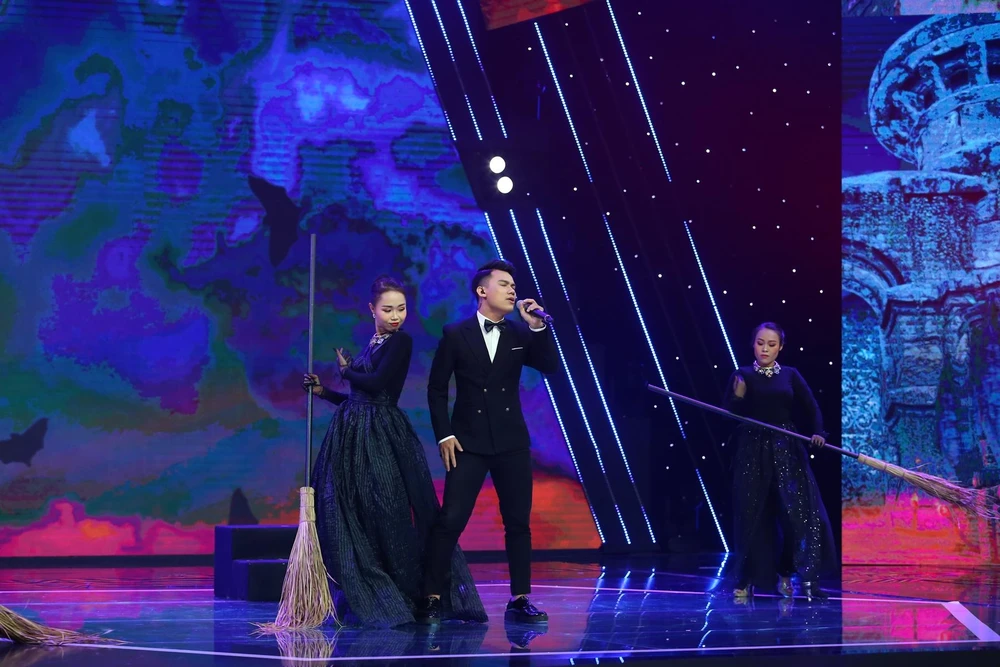 Ca khúc Cho một tiếng yêu.