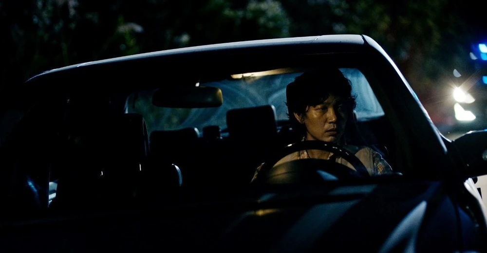 Chuyện ma đô thị là tuyển tập gồm 10 câu chuyện ma có nội dung độc lập.