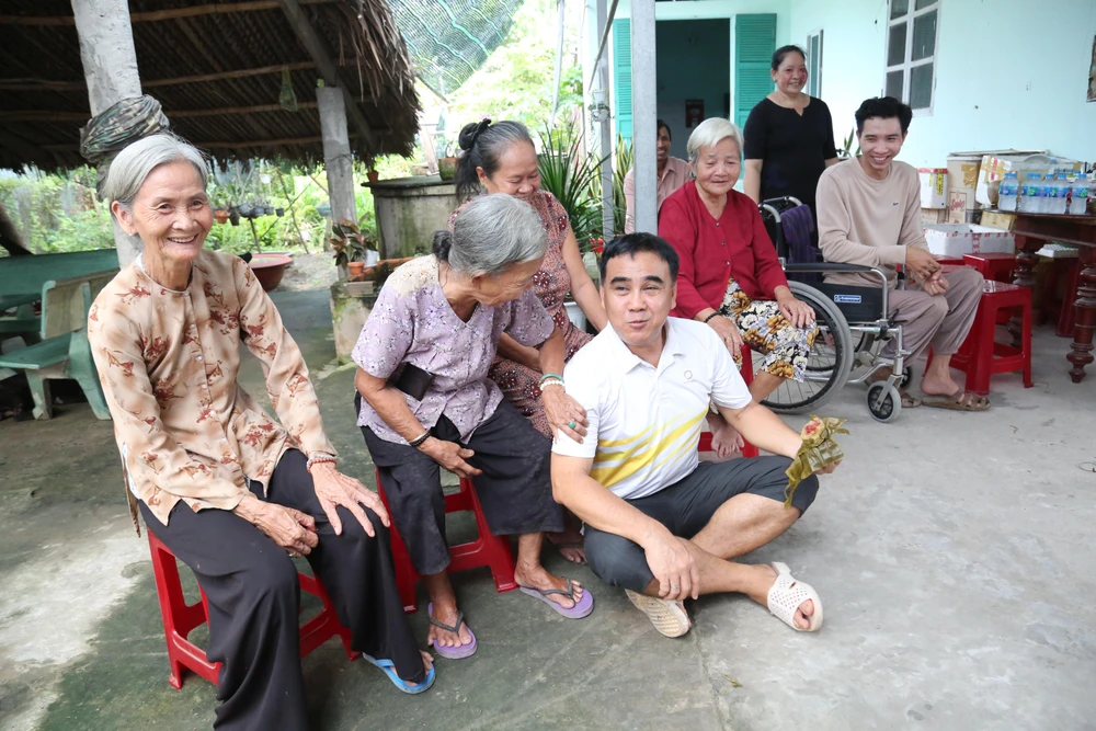 MC Quyền Linh tại Long An.