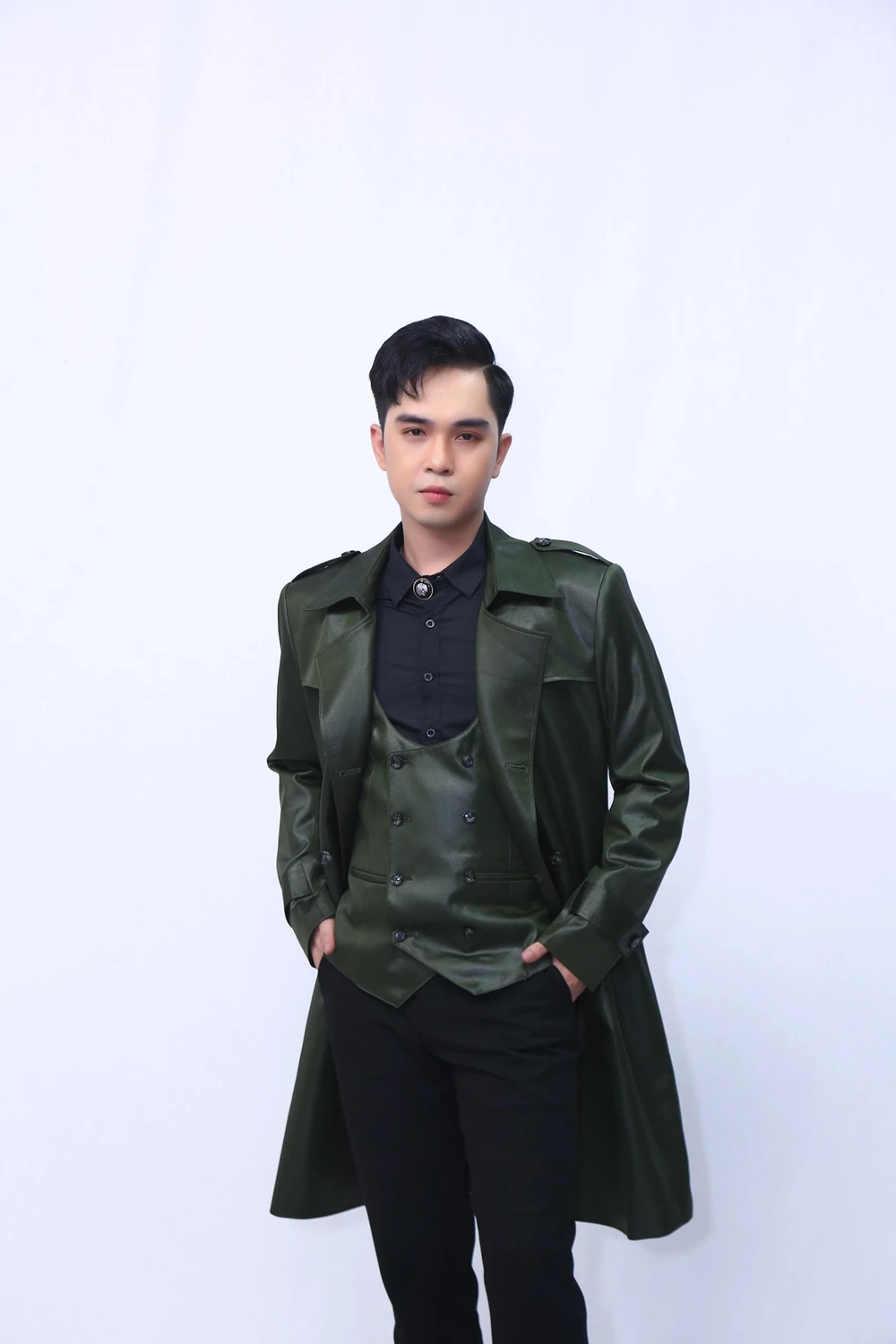 Dương Minh Ngọc với bài hát Kiếp dã tràng.