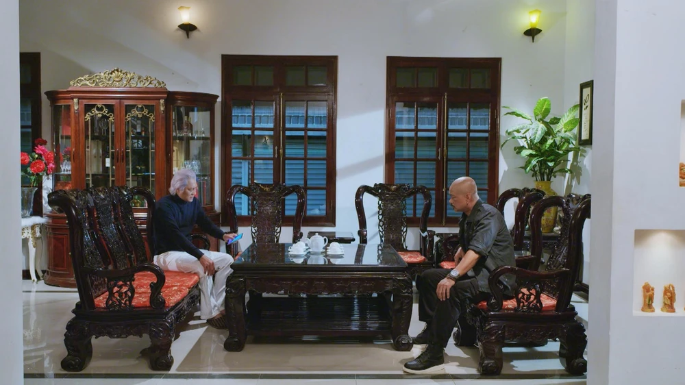 Ông Duy Kha rơi vào thế nan giải.