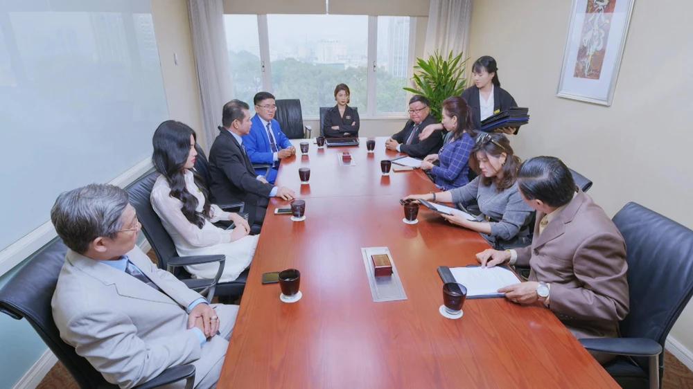 Chiêu Dương tại cuộc họp cổ đông.