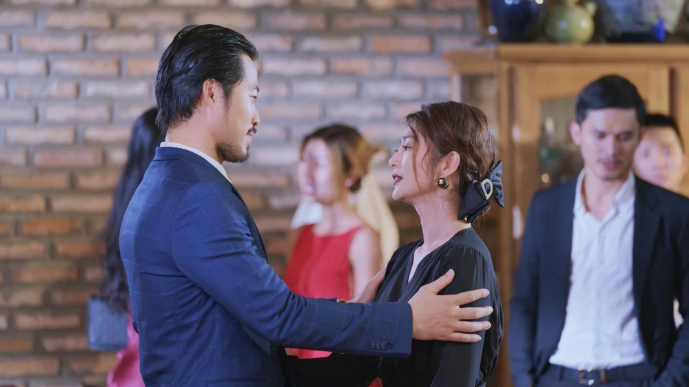 Chiêu Dương đến gặp lão Bàng.