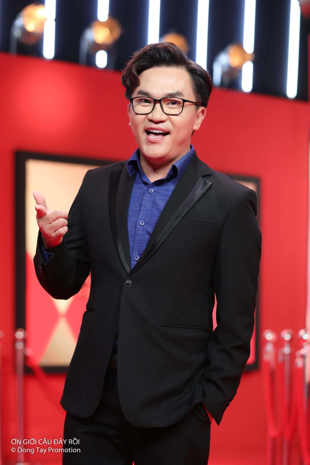 MC Đại Nghĩa với vị trí host chương trình. Ảnh: CTCC