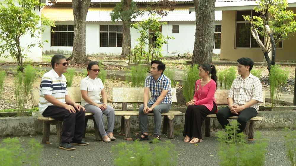 Anh chị chia sẻ với chương trình.