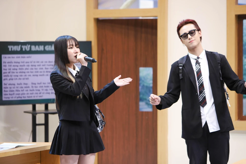 Orange và Hải Đăng Doo.